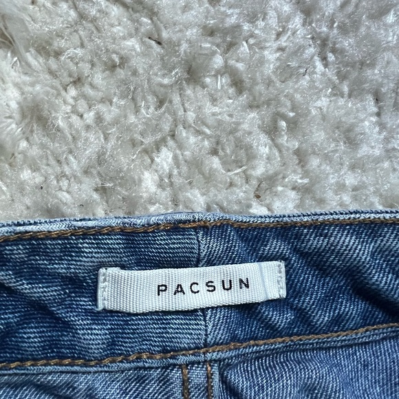 Pacsun Mom Shorts - Picture 3 of 4